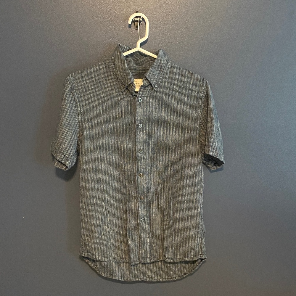 Abercrombie & Fitch Gray Striped Button-Down Shirt
